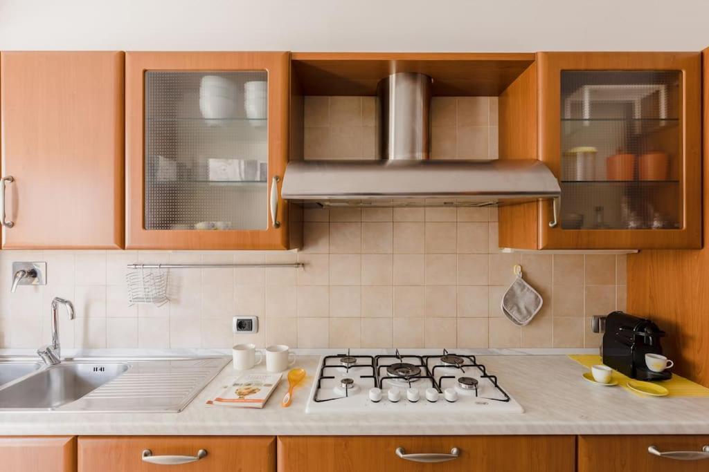 Apartamento Cinecittà Incantevole E Moderno 2+2+1 Ac Wifi *