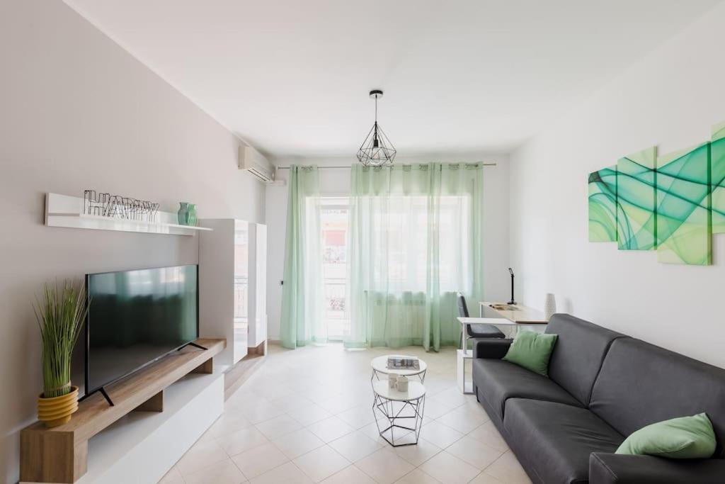 Apartamento Cinecittà Incantevole E Moderno 2+2+1 Ac Wifi *